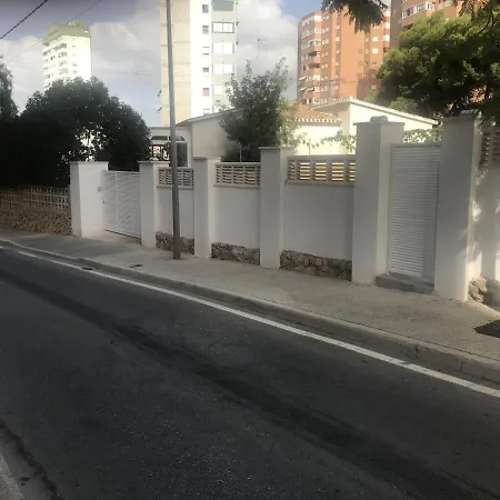 Casa Mya Con Terreno Privado Y Parking Compartido - A 800m De Playa Poniente * 貝尼多姆