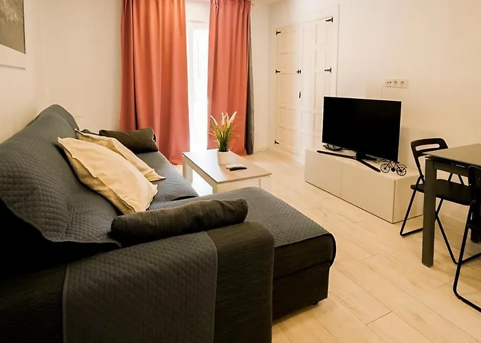 בית נופש Casa Mya Con Terreno Privado Y Parking Compartido - A 800m De Playa Poniente *